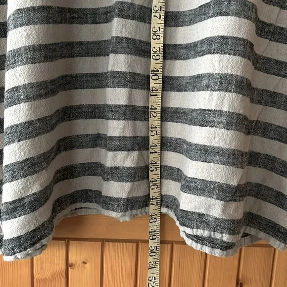 Linen Blend Unstructured Dress - Picture 7 of 8